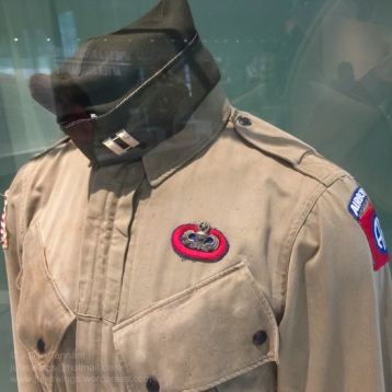 M42 jump jacket and side cap belonging to Captain Robert "Bob" Piper of the 505th Parachute Infantry Regiment. Bob Piper took part in all the actions of the 82nd Airborne Division in WW2 and made five combat jumps. Photo: Julian Tennant